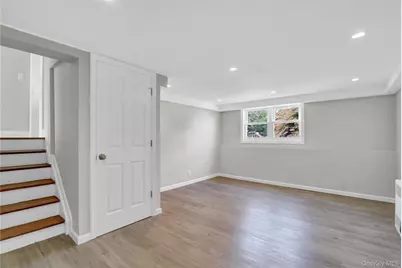 3621 Regent Lane, Wantagh, NY 11793 - Photo 17