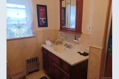 17710 Troutville Road, Jamaica, NY 11434 - Photo 3