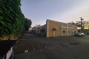 350-354 Great Neck Rd, Great Neck, NY 11021 - Photo 1