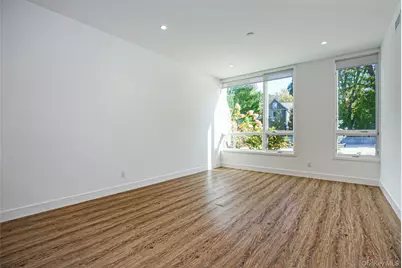39 Washington Avenue #209, Pleasantville, NY 10570 - Photo 3