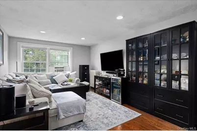 512 Mamaroneck Avenue #E, White Plains, NY 10605 - Photo 3