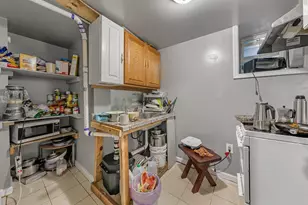 106-31 156th St, Jamaica, NY 11433 - Photo 25