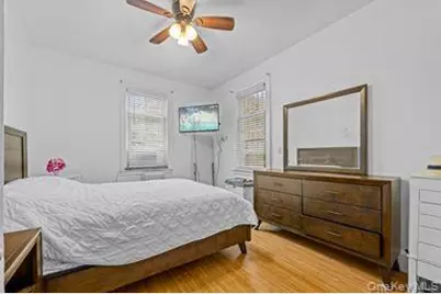 930 Morris Park Avenue, Bronx, NY 10462 - Photo 17