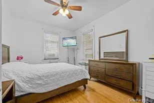 930 Morris Park Ave, Bronx, NY 10462 - Photo 17