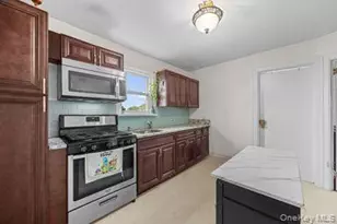 930 Morris Park Ave, Bronx, NY 10462 - Photo 7