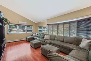 130 Parkside Ave, Miller Place, NY 11764 - Photo 7