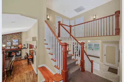 130 Parkside Avenue, Miller Place, NY 11764 - Photo 9