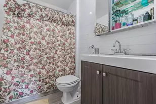 94-31 59th Ave, Elmhurst, NY 11373 - Photo 11