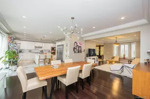 90 Baker Hill Rd, Great Neck, NY 11023 - Photo 9