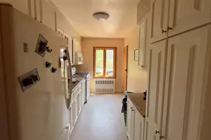 61-56 70th St, Middle Village, NY 11379 - Photo 15