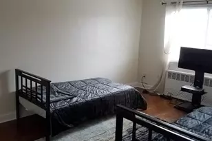 61-56 70th St, Middle Village, NY 11379 - Photo 9