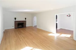 270 Bronxville Rd, Bronxville, NY 10708 - Photo 5