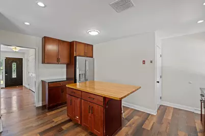 51 Loockerman Avenue, Poughkeepsie, NY 12601 - Photo 13