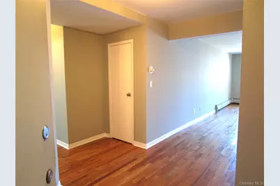 20 Daley Place #225, Lynbrook, NY 11563 - Photo 5