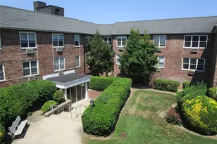 20 Daley Pl, Lynbrook, NY 11563 - Photo 19