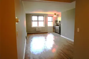 20 Daley Pl, Lynbrook, NY 11563 - Photo 7