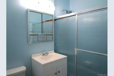 20 Daley Place #225, Lynbrook, NY 11563 - Photo 17