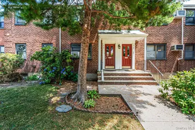 16-37 Utopia Parkway #2-33, Whitestone, NY 11357 - Photo 1