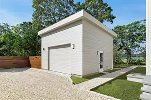 6370 Skunk Ln, Cutchogue, NY 11935 - Photo 21