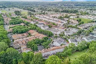 25 Fuller Ct, New York, NY 10306 - Photo 19