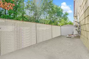 25 Fuller Ct, New York, NY 10306 - Photo 3