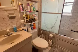 93-53 207th St, Queens Village, NY 11428 - Photo 19