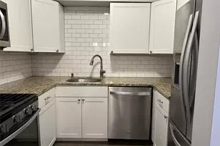 94 Bailey Ct, Middle Island, NY 11953 - Photo 3