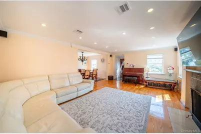 75-22 186th Street, Fresh Meadows, NY 11366 - Photo 3