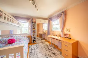 75-22 186th St, Fresh Meadows, NY 11366 - Photo 25