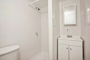 82-43 213th St, Hollis, NY 11427 - Photo 23