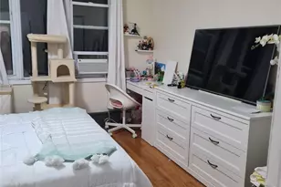 32-18 88th St, East Elmhurst, NY 11369 - Photo 7