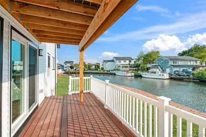 771 S 9th Street, Lindenhurst, NY 11757 - Photo 35