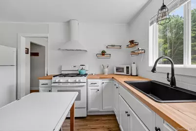 49 Caston Road, Wawarsing, NY 12435 - Photo 9