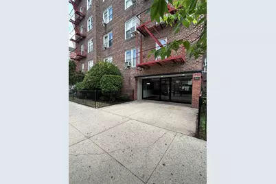 33-05 90 Street #4K, Jackson Heights, NY 11372 - Photo 1