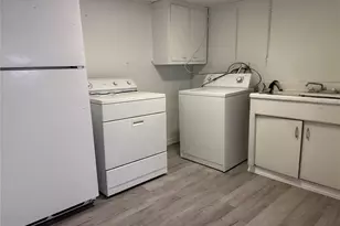 616 William St, New Hyde Park, NY 11040 - Photo 23