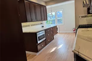 616 William St, New Hyde Park, NY 11040 - Photo 3