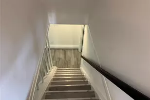 616 William St, New Hyde Park, NY 11040 - Photo 9