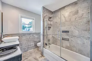 54 Pine Hill Ln, Dix Hills, NY 11746 - Photo 27