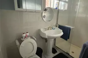 199 Wellesley St, Hempstead, NY 11550 - Photo 9