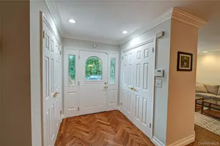 48 Archie Pl, West Islip, NY 11795 - Photo 3