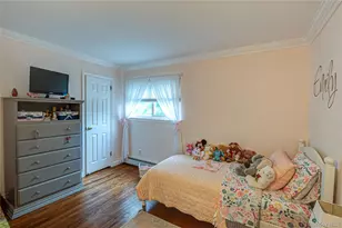 48 Archie Pl, West Islip, NY 11795 - Photo 23