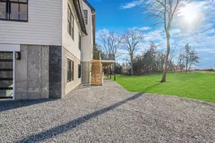 475 West Ln, Aquebogue, NY 11931 - Photo 43