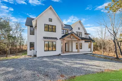 475 West Lane, Aquebogue, NY 11931 - Photo 3