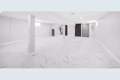 83-46 248th Street, Bellerose, NY 11426 - Photo 17