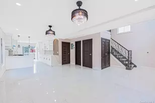 83-46 248th St, Bellerose, NY 11426 - Photo 9