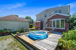 29-57 214th Pl, Bayside, NY 11360 - Photo 15