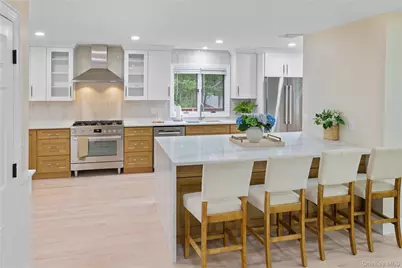 13 Bittersweet Avenue S, Hampton Bays, NY 11946 - Photo 1