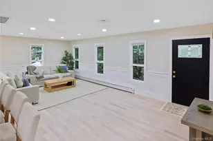 13 Bittersweet Ave S, Hampton Bays, NY 11946 - Photo 9