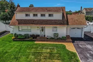 532 Alwick Ave, West Islip, NY 11795 - Photo 21