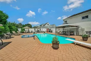 532 Alwick Ave, West Islip, NY 11795 - Photo 19